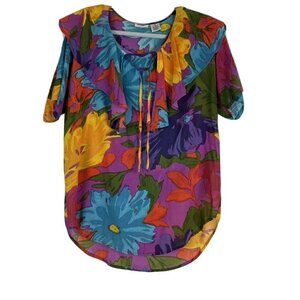 Gitano Vintage Colorful Floral Top With Ruffled Neckline